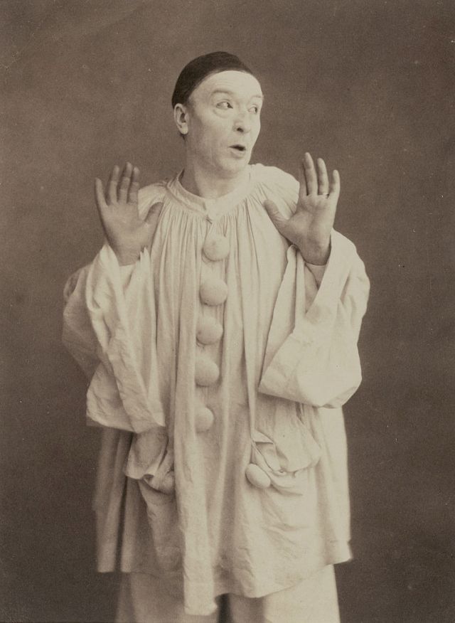 Paul Legrand nel ruolo di Pierrot, 1855 circa. Fotografia di Nadar